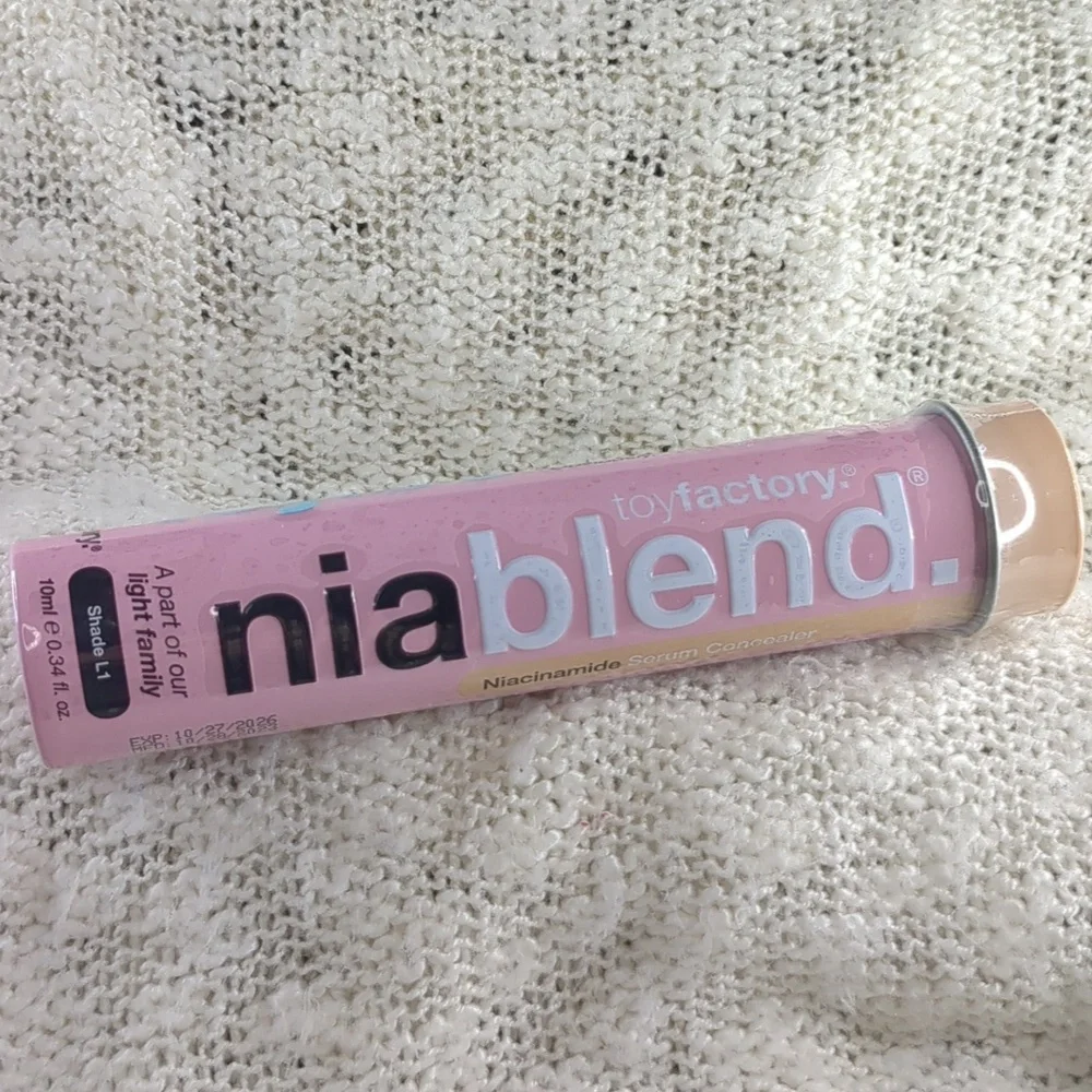 toyfactory Niablend Serum Concealer in L1(Light), 10ml/0.34fl oz